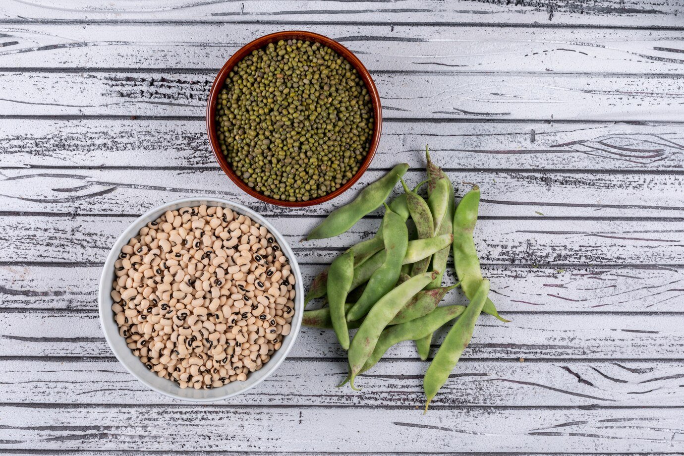 Green Bajra vs. Red Bajra: A Comprehensive Comparison